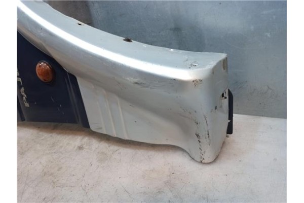 Recambio de aleta delantero derecha para mitsubishi pajero 2.8 td referencia OEM IAM MB835528  