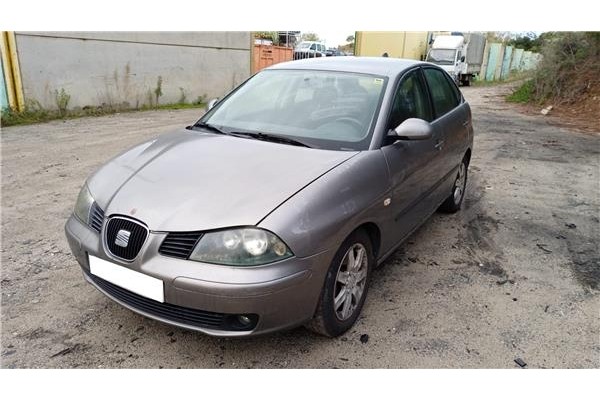 seat ibiza (6l1) del año 2004