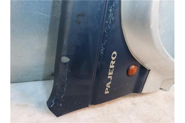 Recambio de aleta delantero derecha para mitsubishi pajero 2.8 td referencia OEM IAM MB835528  