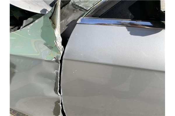 Recambio de puerta delantero izquierda para audi a4 avant (8k5) 2.0 básico referencia OEM IAM 8K0831051J  