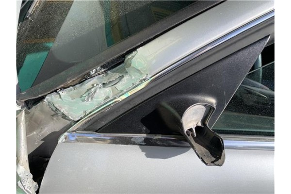 Recambio de puerta delantero izquierda para audi a4 avant (8k5) 2.0 básico referencia OEM IAM 8K0831051J  