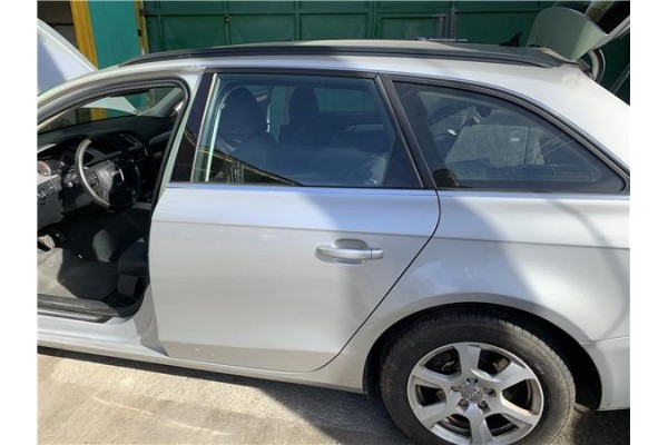 Recambio de puerta trasero izquierda para audi a4 avant (8k5) 2.0 básico referencia OEM IAM 8K9833051D  