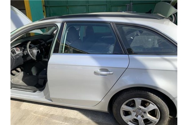 Recambio de puerta trasero izquierda para audi a4 avant (8k5) 2.0 básico referencia OEM IAM 8K9833051D  