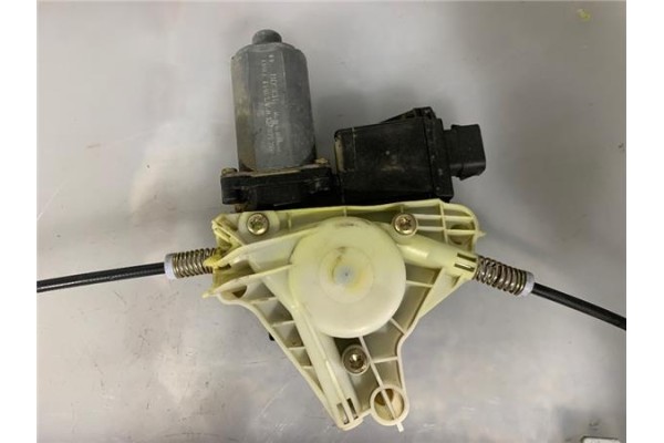 Recambio de mecanismo elevalunas delantero derecho para mitsubishi space star (dg0) 1.9 1900 di-d referencia OEM IAM 0130821789 