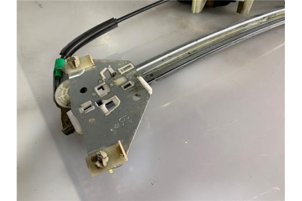 Recambio de mecanismo elevalunas delantero derecho para mitsubishi space star (dg0) 1.9 1900 di-d referencia OEM IAM 0130821789 