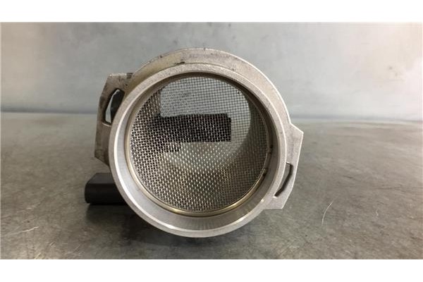 Recambio de caudalimetro para audi a4 berlina (8e)(2000) 2.5 tdi (120kw) [2,5 ltr. - 120 kw v6 24v tdi] referencia OEM IAM 05990