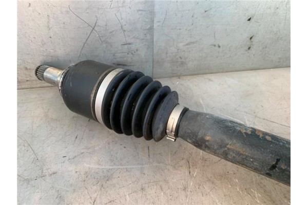 Recambio de palier delantero izquierdo para mercedes-benz clase a (bm 169) 2.0 a 160 cdi (169.006) referencia OEM IAM A169360397