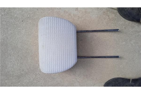 Recambio de reposacabezas asiento trasero izquierdo para mercedes-benz clase a (bm 169) 1.5 a 150 (169.031) referencia OEM IAM  