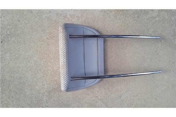 Recambio de reposacabezas asiento trasero izquierdo para mercedes-benz clase a (bm 169) 1.5 a 150 (169.031) referencia OEM IAM  