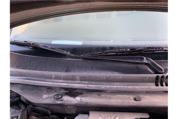 Recambio de brazo limpiaparabrisas delantero derecho para jaguar x-type 2.0 d executive referencia OEM IAM C2S1704  