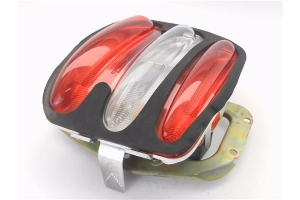 Recambio de piloto trasero derecho para fiat brava (182) 1.6 16v / 16v 100 sx referencia OEM IAM 37200748D  