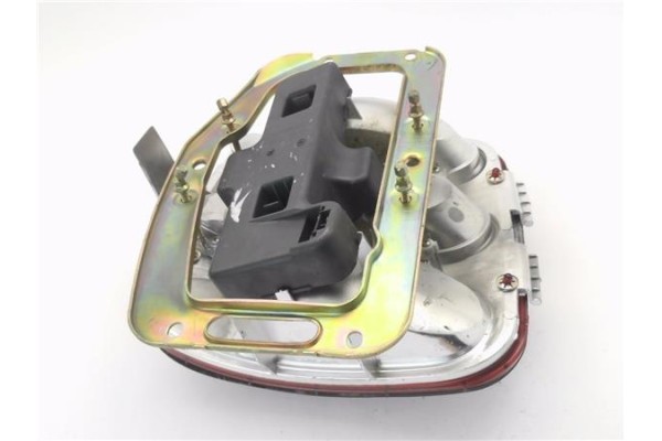 Recambio de piloto trasero derecho para fiat brava (182) 1.6 16v / 16v 100 sx referencia OEM IAM 37200748D  