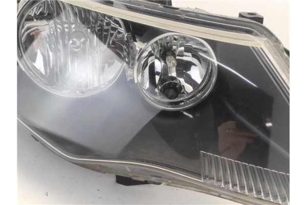 Recambio de faro delantero dcho para mitsubishi outlander (cw0) 2.0 di-d intense referencia OEM IAM 8301A160  