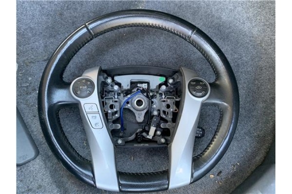 Recambio de volante para toyota prius (zvw30) 1.8 hybrid referencia OEM IAM 4510047130C0  