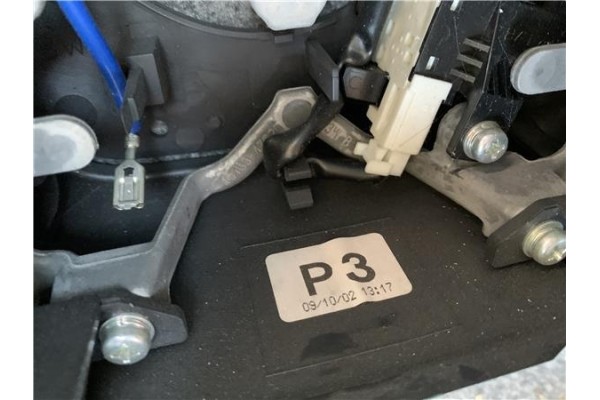 Recambio de volante para toyota prius (zvw30) 1.8 hybrid referencia OEM IAM 4510047130C0  