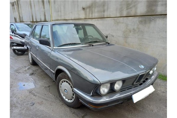 bmw serie 5 (e28)(1981) del año 