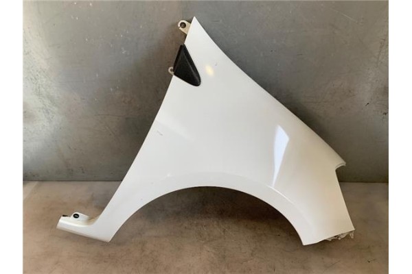 Recambio de aleta delantero derecha para renault clio iii 1.5 dci (br17, cr17) referencia OEM IAM 631003362R  