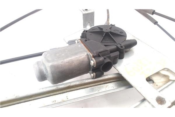 Recambio de mecanismo elevalunas delantero izquierdo para renault clio iii 1.5 dci (br17, cr17) referencia OEM IAM 8200826167  