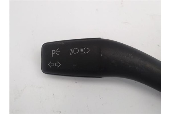 Recambio de mando intermitencia para audi a3 (8p1) referencia OEM IAM 8P0953513A  