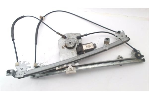 Recambio de mecanismo elevalunas delantero izquierdo para renault clio iii 1.5 dci (br17, cr17) referencia OEM IAM 8200826167  