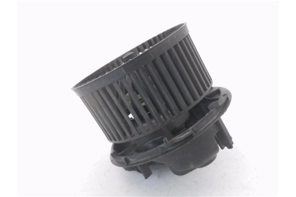 Recambio de motor calefaccion para renault clio iii 1.5 dci (br17, cr17) referencia OEM IAM 7701062226  
