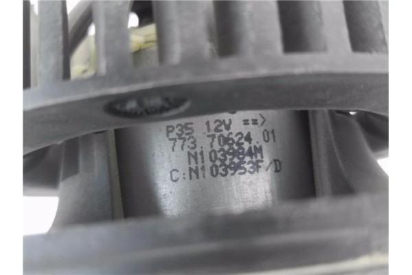 Recambio de motor calefaccion para renault clio iii 1.5 dci (br17, cr17) referencia OEM IAM 7701062226  