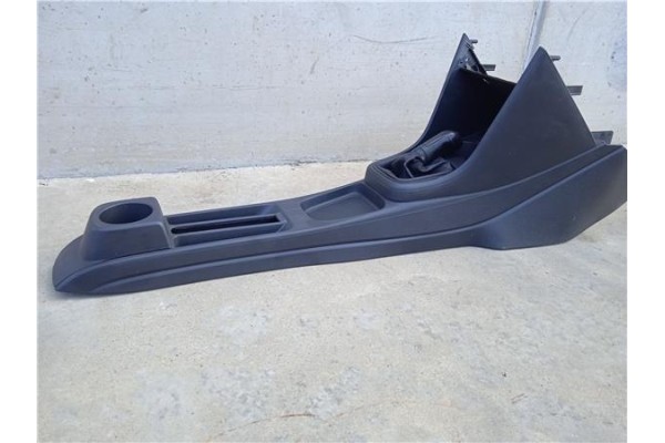 Recambio de embellecedor consola central para volkswagen polo v (6r1) 1.4 advance referencia OEM IAM   