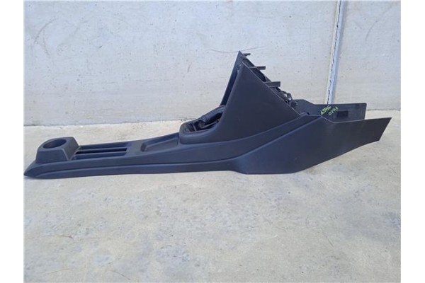 Recambio de embellecedor consola central para volkswagen polo v (6r1) 1.4 advance referencia OEM IAM   