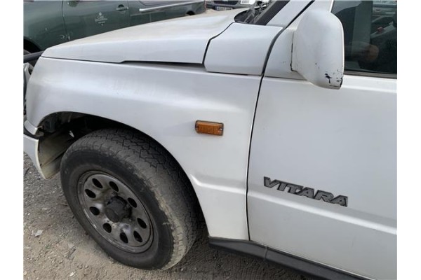 Recambio de aleta delantero izquierda para suzuki vitara (se/sf/et) 1.6 i 16v (et, ta02) referencia OEM IAM 5880060A21  