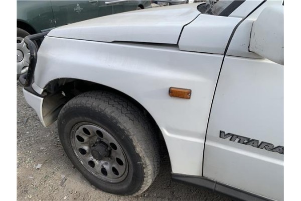 Recambio de aleta delantero izquierda para suzuki vitara (se/sf/et) 1.6 i 16v (et, ta02) referencia OEM IAM 5880060A21  