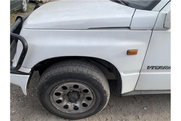 Recambio de aleta delantero izquierda para suzuki vitara (se/sf/et) 1.6 i 16v (et, ta02) referencia OEM IAM 5880060A21  