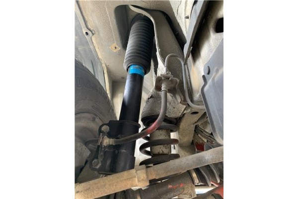 Recambio de amortiguador delantero derecho para suzuki vitara (se/sf/et) 1.6 i 16v (et, ta02) referencia OEM IAM 41601A60A00  