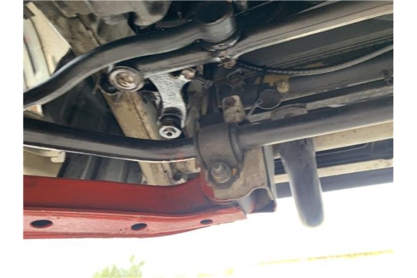 Recambio de barra estabilizadora delantero para suzuki vitara (se/sf/et) 1.6 i 16v (et, ta02) referencia OEM IAM 4231160A00  