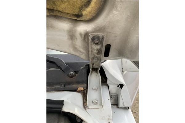 Recambio de bisagra capo izquierda para suzuki vitara (se/sf/et) 1.6 i 16v (et, ta02) referencia OEM IAM 5841060A10  