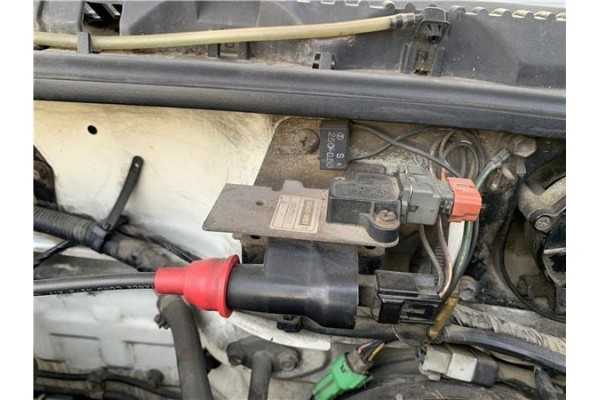 Recambio de bobina encendido para suzuki vitara (se/sf/et) 1.6 i 16v (et, ta02) referencia OEM IAM 3340056B1 J002T01671 