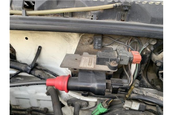 Recambio de bobina encendido para suzuki vitara (se/sf/et) 1.6 i 16v (et, ta02) referencia OEM IAM 3340056B1 J002T01671 