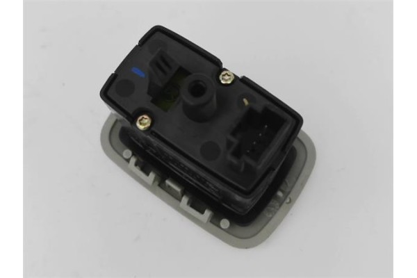 Recambio de mando elevalunas trasero izquierdo para mercedes-benz clase a (bm 169) 2.0 a 180 cdi (169.007) referencia OEM IAM   
