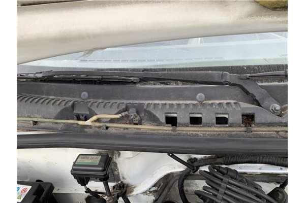 Recambio de brazo limpiaparabrisas delantero derecho para suzuki vitara (se/sf/et) 1.6 i 16v (et, ta02) referencia OEM IAM 38310