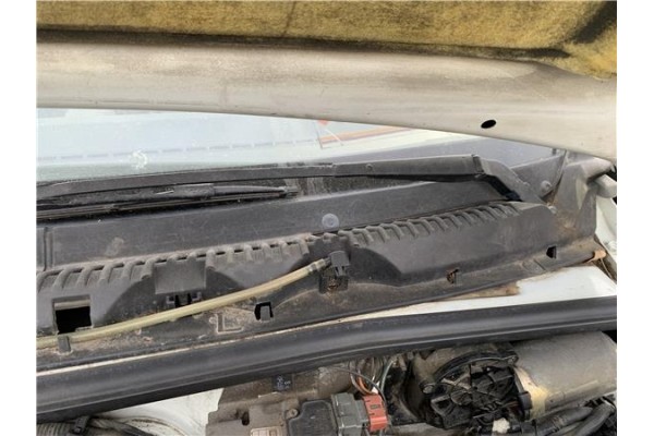 Recambio de brazo limpiaparabrisas delantero izquierdo para suzuki vitara (se/sf/et) 1.6 i 16v (et, ta02) referencia OEM IAM 383