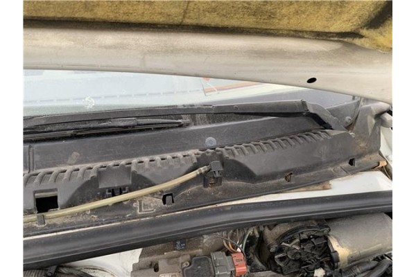 Recambio de brazo limpiaparabrisas delantero izquierdo para suzuki vitara (se/sf/et) 1.6 i 16v (et, ta02) referencia OEM IAM 383