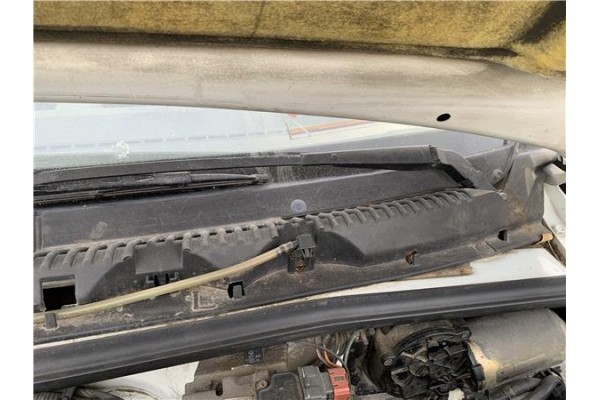 Recambio de brazo limpiaparabrisas delantero izquierdo para suzuki vitara (se/sf/et) 1.6 i 16v (et, ta02) referencia OEM IAM 383