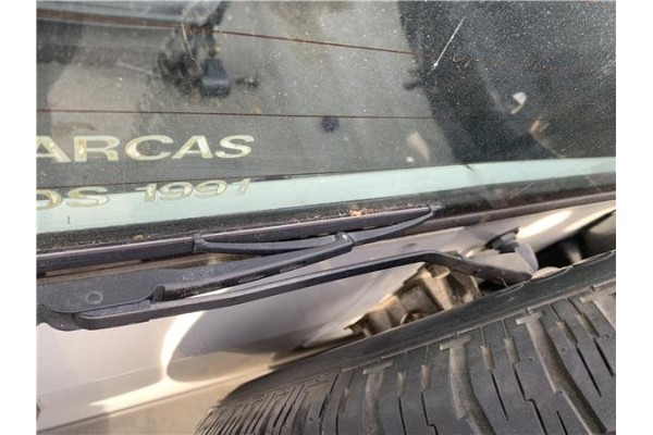 Recambio de brazo limpiaparabrisas trasero para suzuki vitara (se/sf/et) 1.6 i 16v (et, ta02) referencia OEM IAM 38821B61A00  