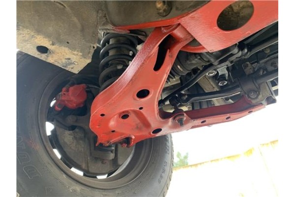 Recambio de brazo suspension delantero izquierdo para suzuki vitara (se/sf/et) 1.6 i 16v (et, ta02) referencia OEM IAM 4520256B0