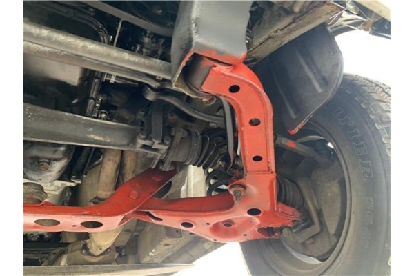 Recambio de brazo suspension delantero izquierdo para suzuki vitara (se/sf/et) 1.6 i 16v (et, ta02) referencia OEM IAM 4520256B0