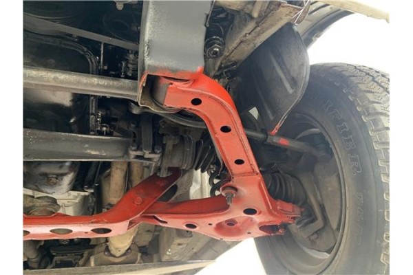 Recambio de brazo suspension delantero izquierdo para suzuki vitara (se/sf/et) 1.6 i 16v (et, ta02) referencia OEM IAM 4520256B0