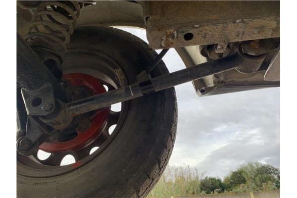 Recambio de brazo suspension trasero izquierdo para suzuki vitara (se/sf/et) 1.6 i 16v (et, ta02) referencia OEM IAM 4632060A01 