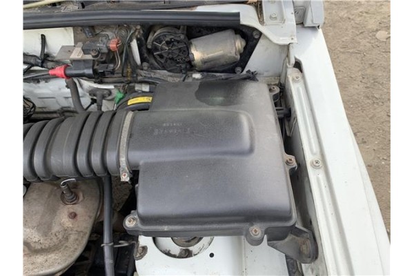 Recambio de carcasa filtro aire para suzuki vitara (se/sf/et) 1.6 i 16v (et, ta02) referencia OEM IAM 1370061A01 TA01-1 