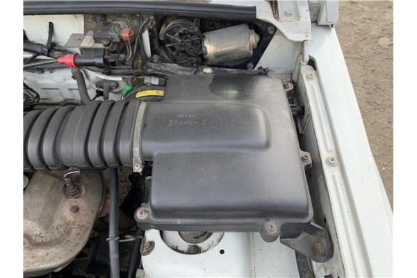 Recambio de carcasa filtro aire para suzuki vitara (se/sf/et) 1.6 i 16v (et, ta02) referencia OEM IAM 1370061A01 TA01-1 