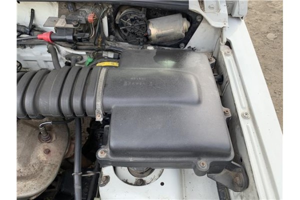 Recambio de carcasa filtro aire para suzuki vitara (se/sf/et) 1.6 i 16v (et, ta02) referencia OEM IAM 1370061A01 TA01-1 