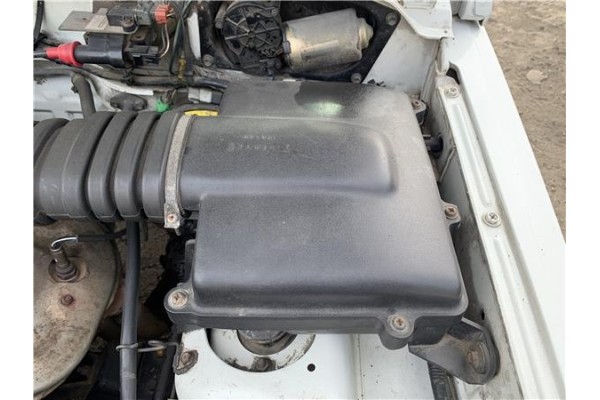 Recambio de carcasa filtro aire para suzuki vitara (se/sf/et) 1.6 i 16v (et, ta02) referencia OEM IAM 1370061A01 TA01-1 